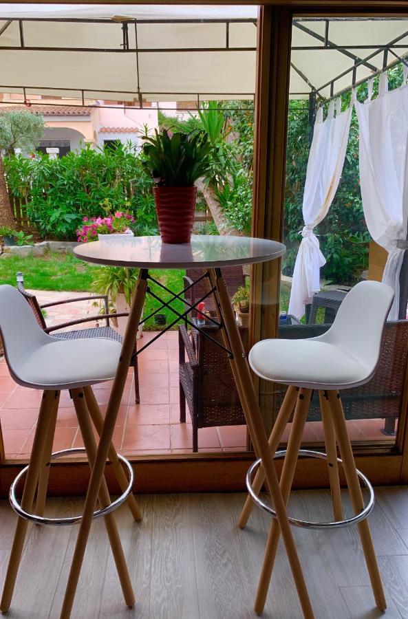 Brezza Di Mare Bed & Breakfast San Teodoro  Exterior photo